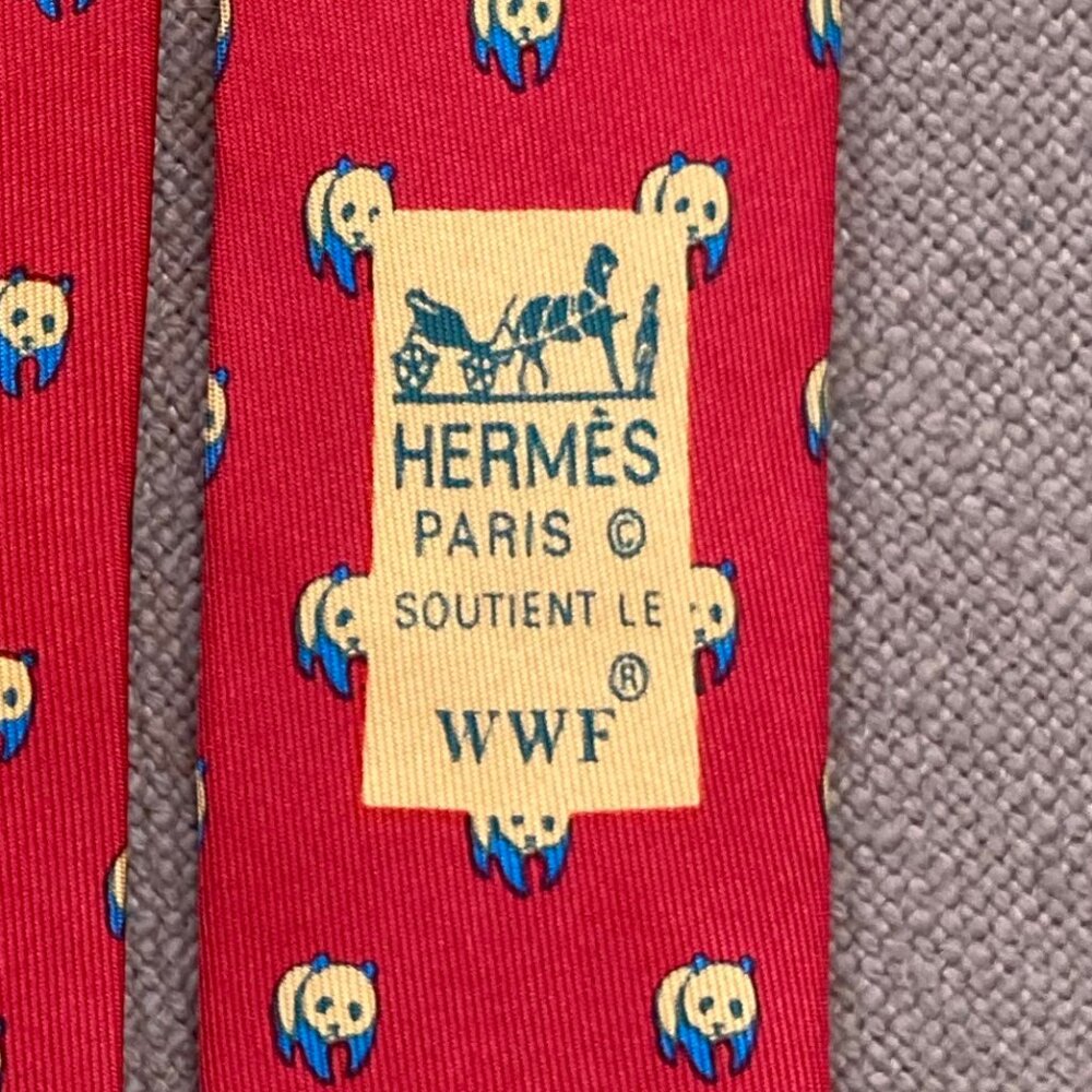 LTD. RARE HERMES TIE ~ RED w/ GOLD WWF PANDAS BEARS WORLD WILDLIFE FOUNDATION